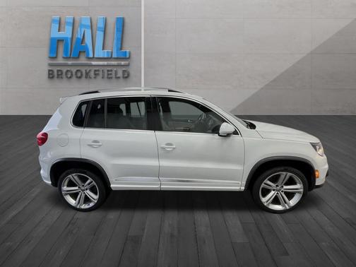 2016 Volkswagen Tiguan R-Line