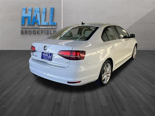 2017 Volkswagen Jetta 1.8T SEL