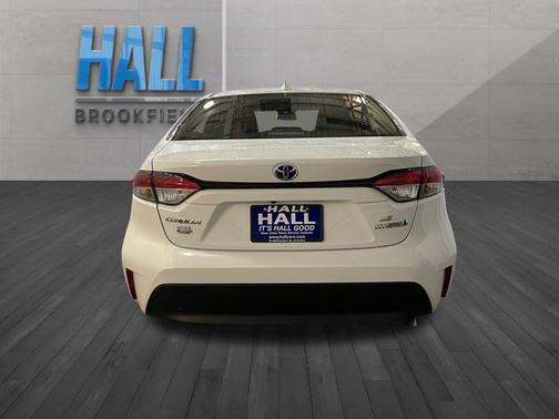 Ice 2024 Toyota Corolla Hybrid LE
