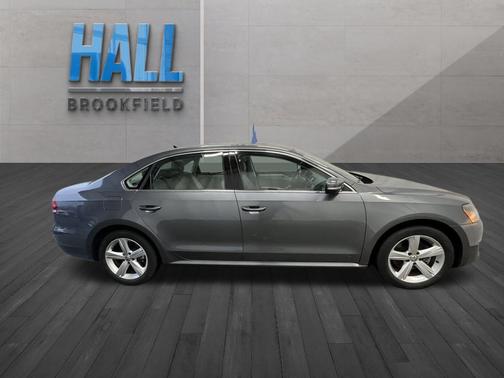 2013 Volkswagen Passat 2.5 SE