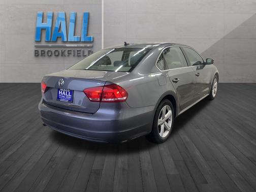 2013 Volkswagen Passat 2.5 SE