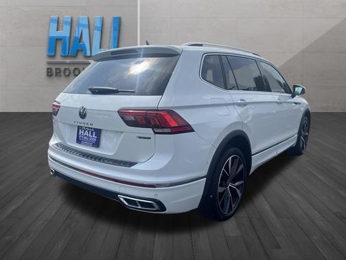 Opal White Pearl 2023 Volkswagen Tiguan 2.0T SEL R-Line 4MOTION