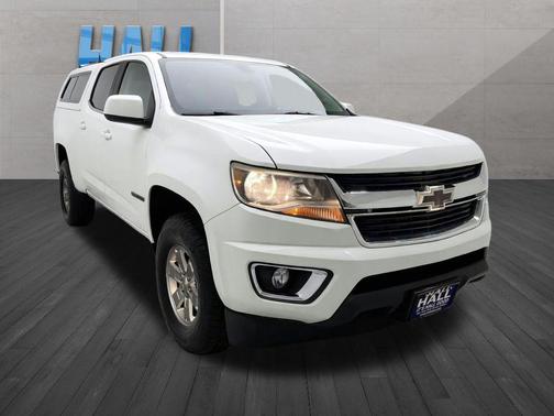 Summit White 2017 Chevrolet Colorado WT