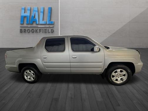 Alabaster Silver Metallic 2012 Honda Ridgeline RTS