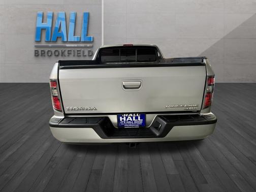 Alabaster Silver Metallic 2012 Honda Ridgeline RTS