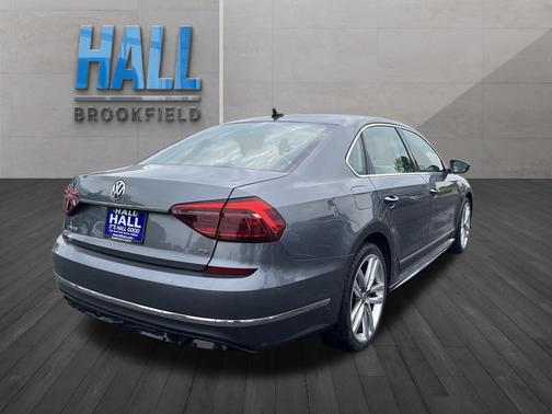 Gray 2017 Volkswagen Passat 1.8T R-Line w/Comfort
