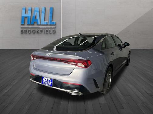 2022 Kia K5 LXS