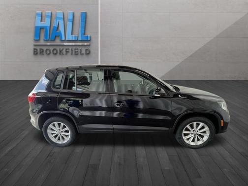 2018 Volkswagen Tiguan Limited 2.0T 4MOTION