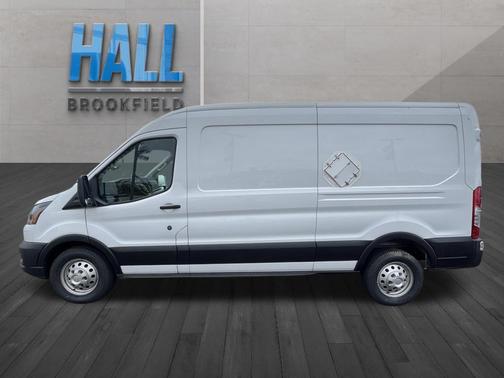 Oxford White 2022 Ford Transit-250 Base