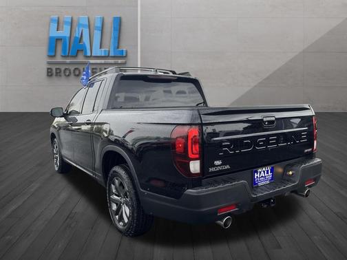 Crystal Black Pearl 2025 Honda Ridgeline Sport