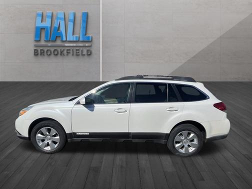 Satin White Pearl 2010 Subaru Outback 3.6 R Limited