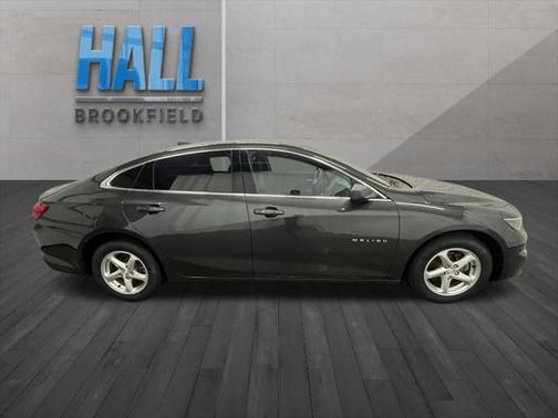 2017 Chevrolet Malibu 1LS