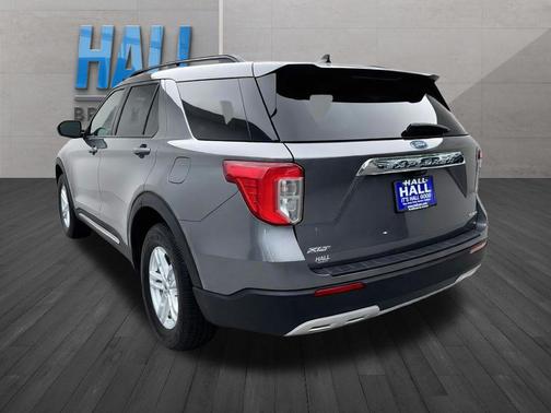 Gray Metallic 2023 Ford Explorer XLT