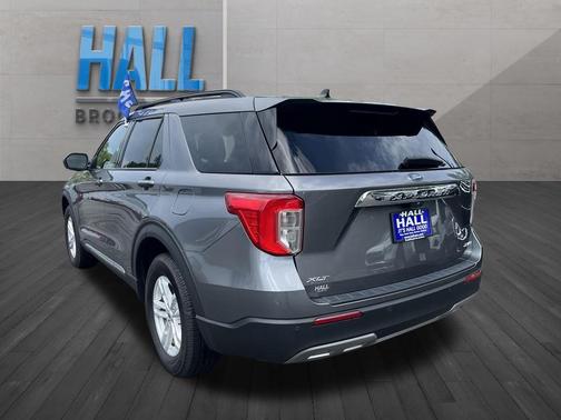 Gray Metallic 2023 Ford Explorer XLT