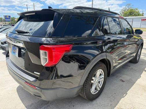 Agate Black Metallic 2020 Ford Explorer XLT