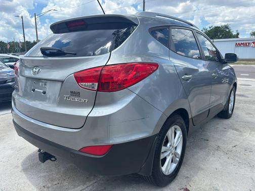2013 Hyundai TUCSON GLS