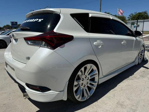 2018 Toyota Corolla iM Base