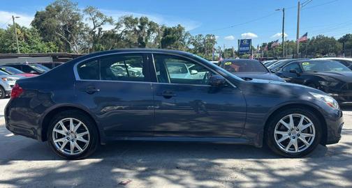 2013 INFINITI G37x Base