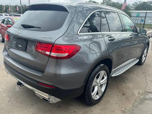 2017 Mercedes-Benz GLC 300 4MATIC