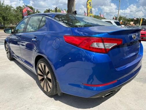 2011 Kia Optima SX