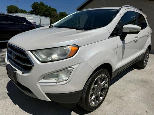 White 2018 Ford EcoSport Titanium