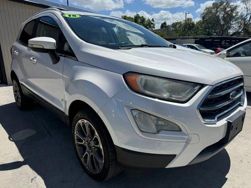 White 2018 Ford EcoSport Titanium