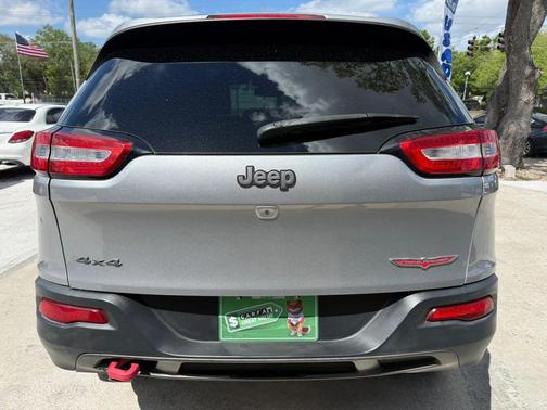 Billet Silver Metallic Clearcoat 2017 Jeep Cherokee Sport