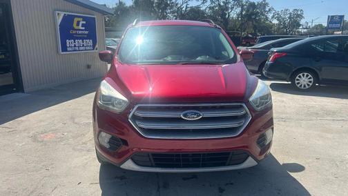 Ruby Red Metallic Tinted Clearcoat 2017 Ford Escape SE