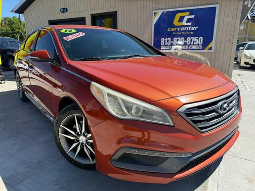 Urban Sunset 2015 Hyundai SONATA Sport 2.0T