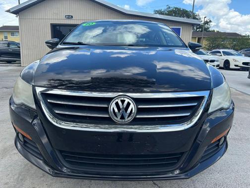 2010 Volkswagen CC Luxury