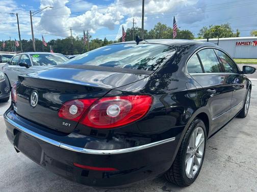 2010 Volkswagen CC Luxury