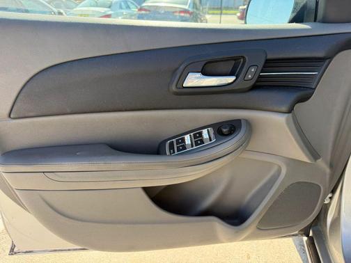 2013 Chevrolet Malibu 1LS