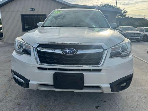2017 Subaru Forester 2.5i Touring