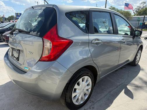 Magnetic Gray Metallic 2015 Nissan Versa Note SV