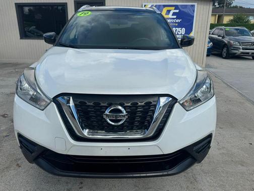 2018 Nissan Kicks SV