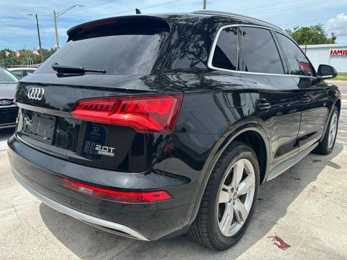 2018 Audi Q5 2.0T Tech Premium
