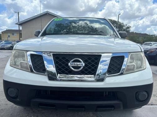 2013 Nissan Frontier S