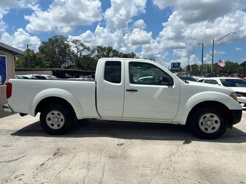 2013 Nissan Frontier S