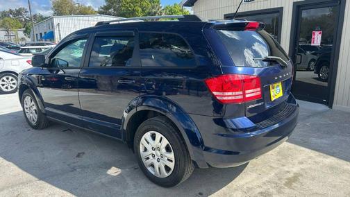 Contusion Blue Pearlcoat 2017 Dodge Journey SE