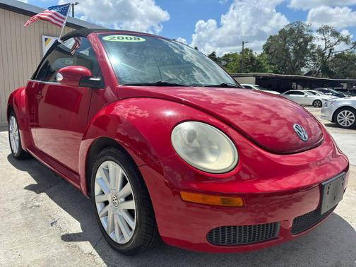 2008 Volkswagen New Beetle SE