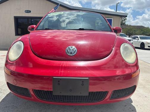 2008 Volkswagen New Beetle SE