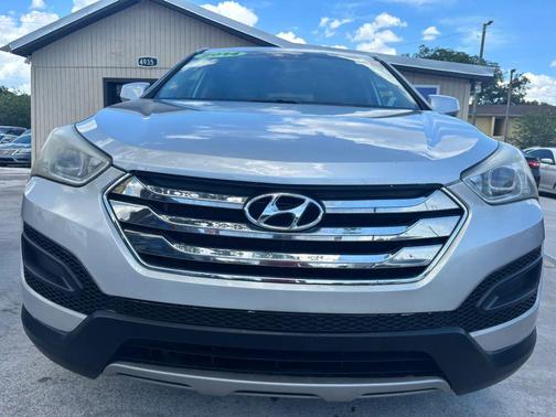 Moonstone Silver 2014 Hyundai Santa Fe Sport 2.4L