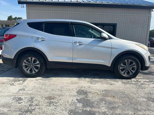 Moonstone Silver 2014 Hyundai Santa Fe Sport 2.4L