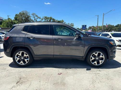 Granite Crystal Metallic Clearcoat 2020 Jeep Compass Limited