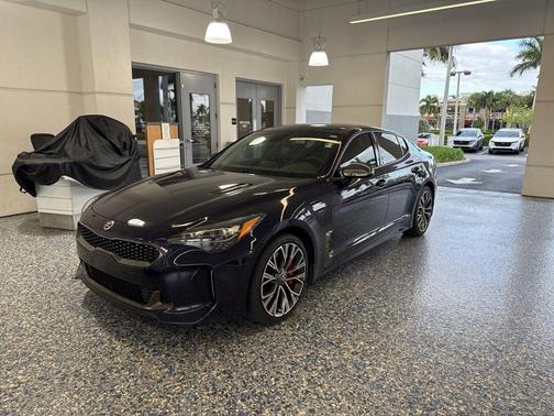 Deep Chroma Blue 2020 Kia Stinger GT