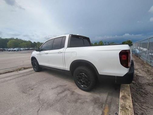 2025 Honda Ridgeline TrailSport+