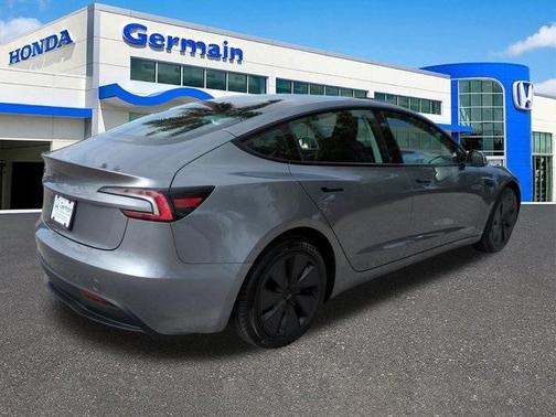 2024 Tesla Model 3 Base