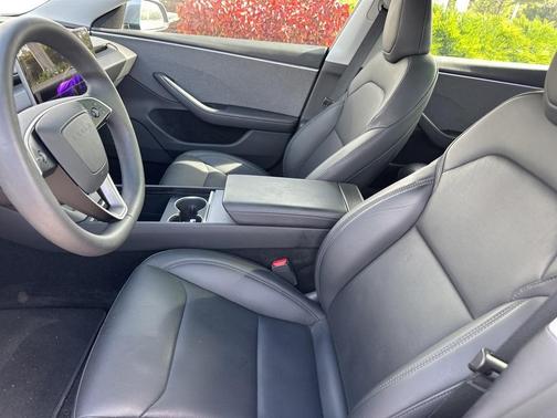 2024 Tesla Model 3 Base