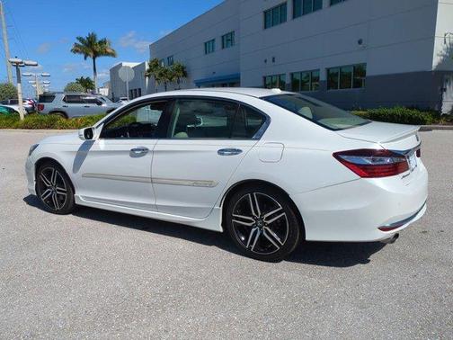 2016 Honda Accord Touring