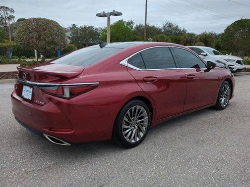 2024 Lexus ES 350 Ultra Luxury